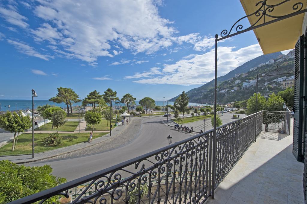 Palazzo Della Monica Apartment Vietri sul Mare Room photo