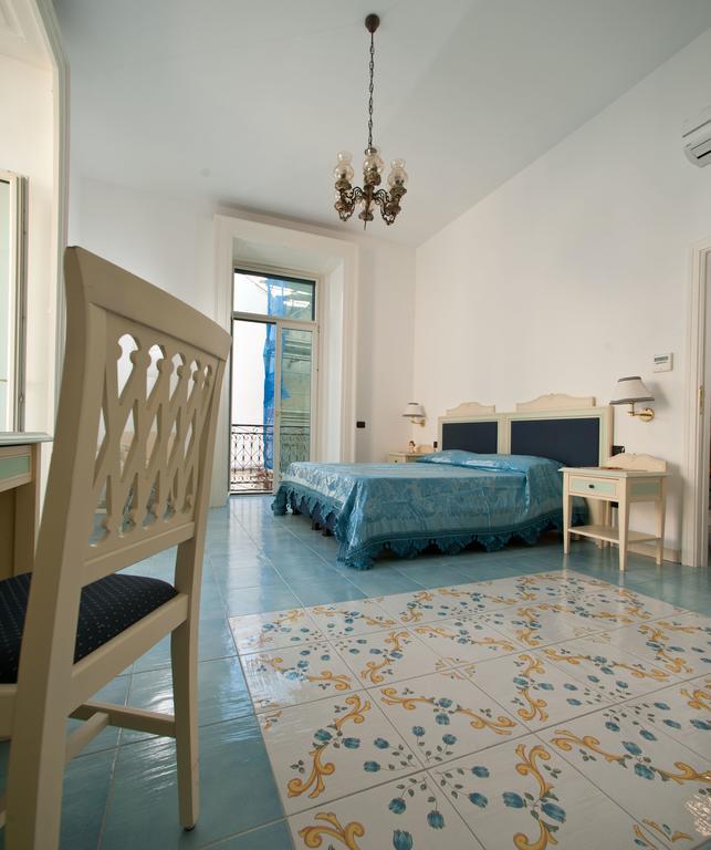Palazzo Della Monica Apartment Vietri sul Mare Exterior photo